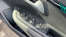 Peugeot 208 1.2 PureTech 100 Allure Premium + 5dr Petrol Hatchback